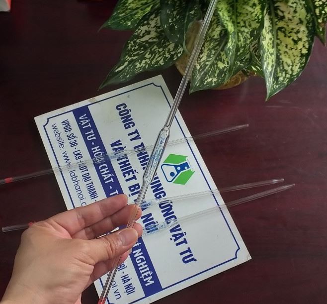 Pipettes bầu thủy tinh 9ml, loại Class AS, hãng Biohall