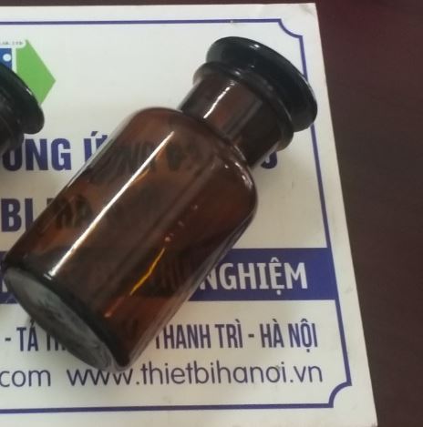 Chai thủy tinh nâu 125ml nút mài miệng rộng, hãng Onelab