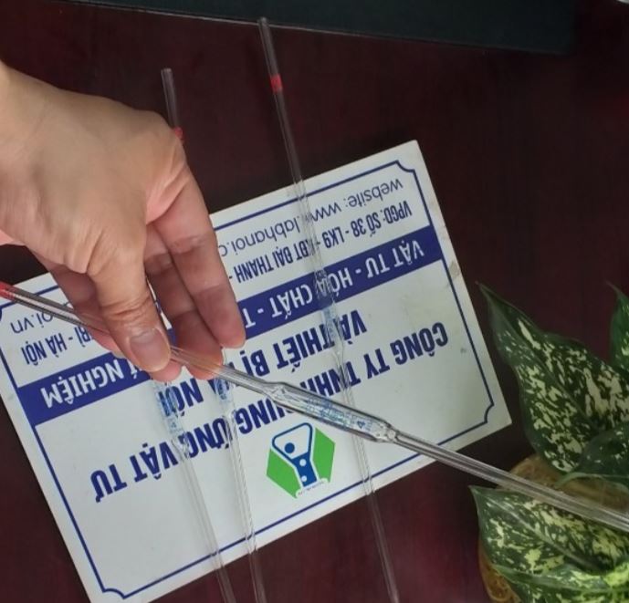 Pipettes bầu thủy tinh 10ml, loại Class AS, hãng Biohall