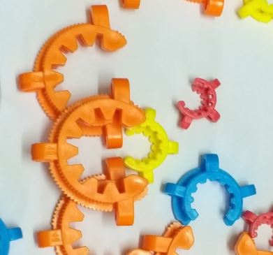 Kẹp cổ ống sinh hàn bằng nhựa số 34, hãng Onelab