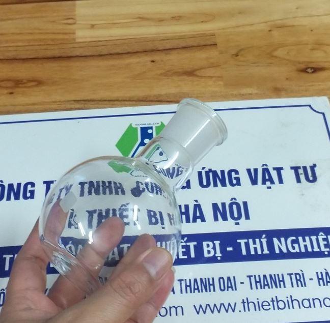 Bình cầu đáy tròn 150ml cổ nhám 29/32