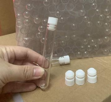 Ống nghiệm nhựa 12x75mm có nắp, hãng Onelab