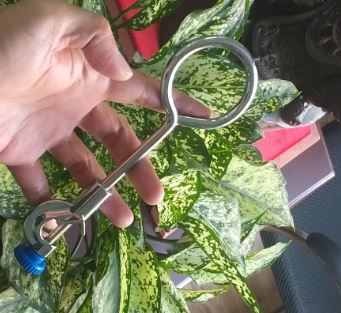 Vòng đỡ phễu phi 120mm có khóa, hãng Onelab