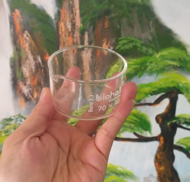 Chậu thủy tinh đường kính 5cm, hãng Biohall