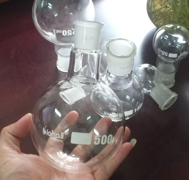Bình cầu đáy tròn 500ml cổ nhám 19/26, hãng Biohall