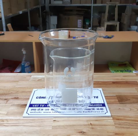 Cốc thủy tinh chịu nhiệt 10000ml, hãng Onelab