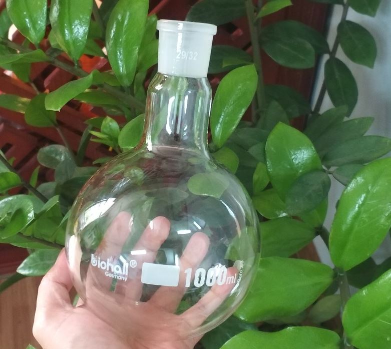 Bình cầu đáy tròn 1000ml cổ nhám 29/32, hãng Biohall