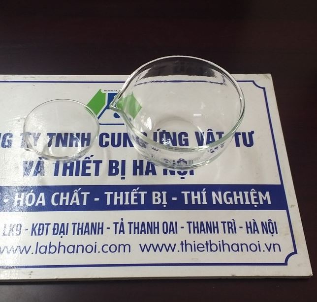 Bát thủy tinh có mỏ kích thước 70 x 35mm, hãng Biohall
