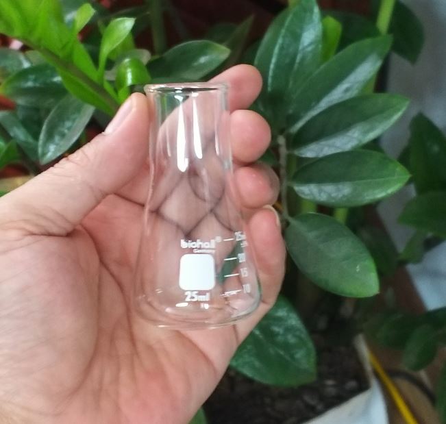 Bình tam giác cổ hẹp 25ml hãng Biohall-Germany