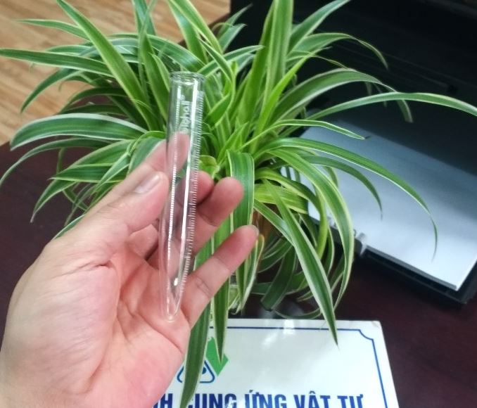 Ống ly tâm thủy tinh 50ml có chia vạch, hãng Biohall