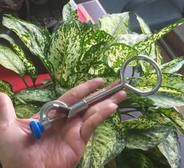 Vòng đỡ phễu phi 100mm, hãng Onelab