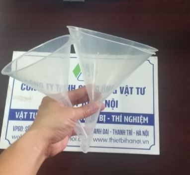 Phễu nhựa PP 120mm, hãng Onelab