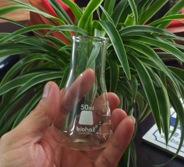 Bình tam giác cổ hẹp 50ml hãng Biohall-Germany
