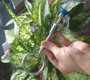 Vòng đỡ phễu chiết quả lê phi 80mm, hãng Onelab