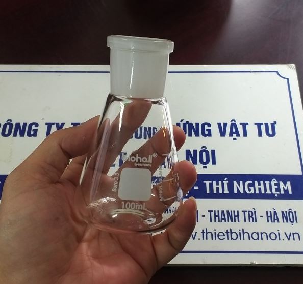 Bình tam giác thủy tinh 100ml cổ nhám 14/23, hãng Biohall-Germany