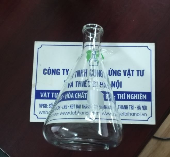 Bình tam giác có nhánh hút chân không 5000ml hãng Biohall-Germany