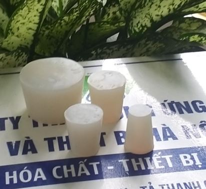 Nút silicone số 8, hãng Onelab