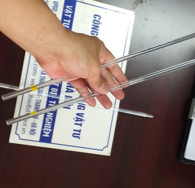 Pipettes thủy tinh dạng thẳng 5ml, hãng Biohall