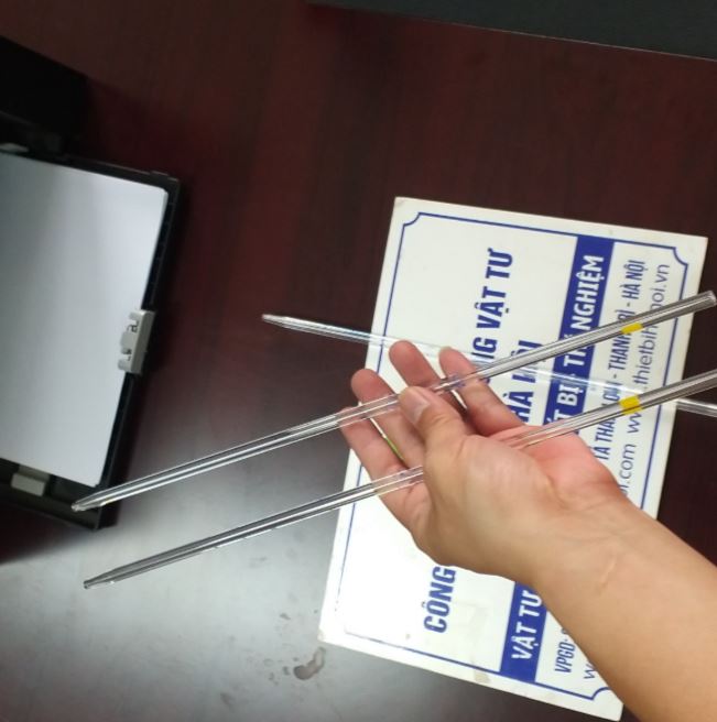 Pipettes thủy tinh dạng thẳng 10ml, hãng Biohall