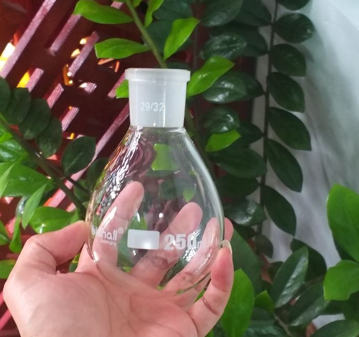 Bình cô quay chân không 100ml, nhám 29/32, hãng Biohall