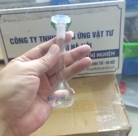 Bình định mức trắng 20ml, nút nhựa, hãng Biohall