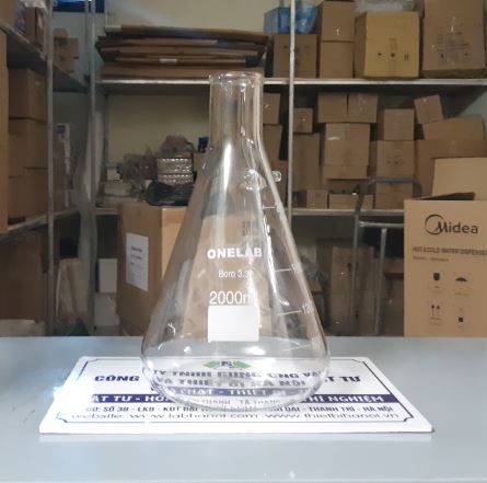 Bình tam giác có nhánh hút chân không 2000ml, hãng Onelab