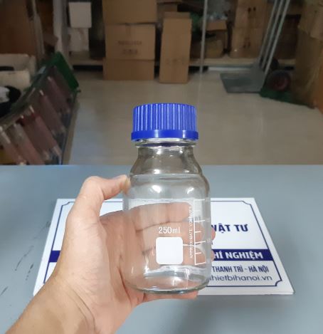 Chai trung tính trắng nắp vặn xanh 250ml, hãng Onelab