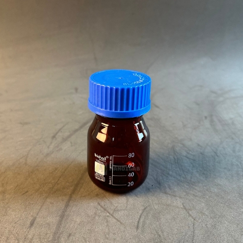 Chai trung tính nâu nắp vặn xanh 100ml, hãng Biohall