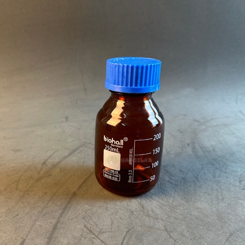 Chai trung tính nâu nắp vặn xanh 250ml, hãng Biohall