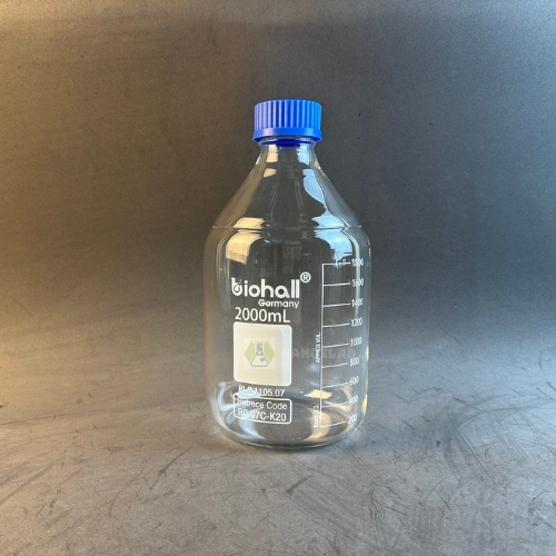 Chai trung tính trắng nắp vặn xanh 2000ml, hãng Biohall