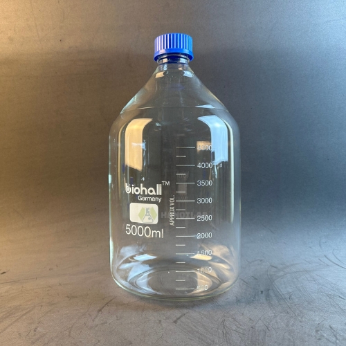 Chai trung tính trắng nắp vặn xanh 5000ml, hãng Biohall