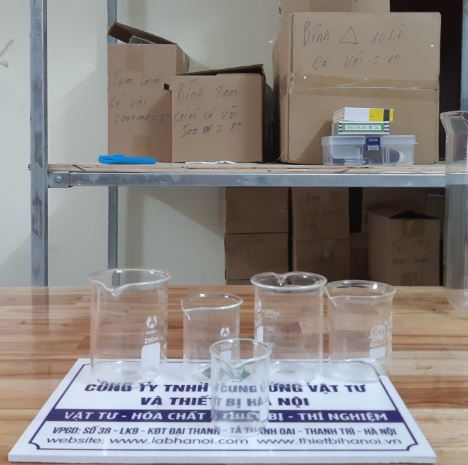 Cốc thủy tinh chia vạch, chịu nhiệt 25ml, hãng Onelab